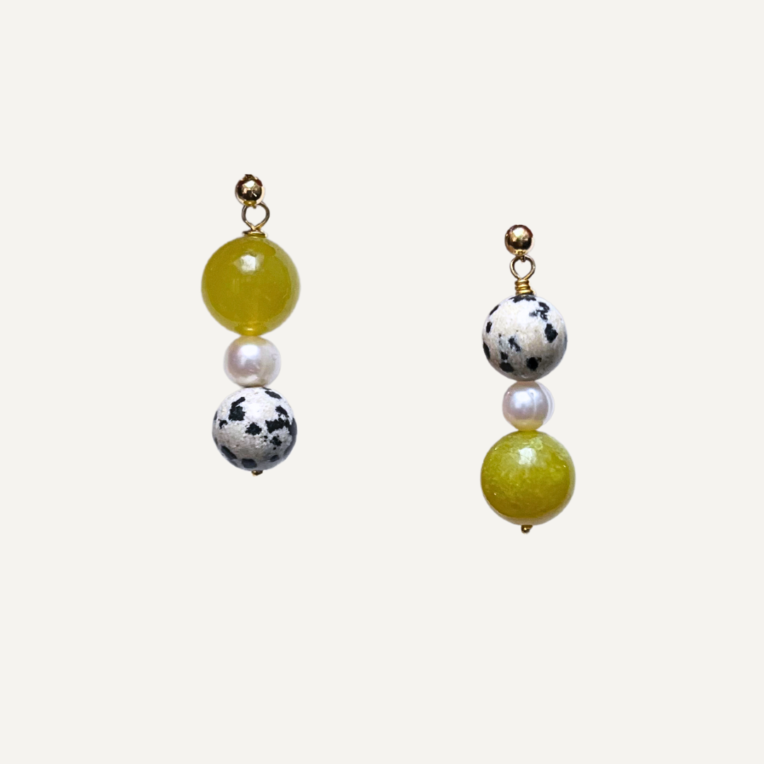 Oeagrus Asymmetrical Earrings